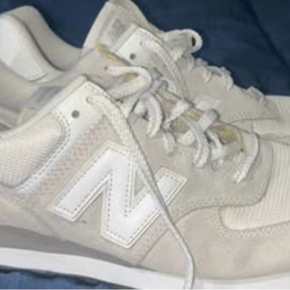 New Balance 574 Men’s size 9.5